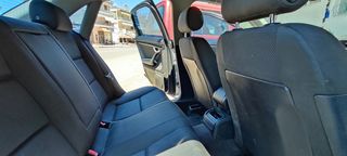 Audi A4 2002 Quattro-thumb-26
