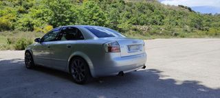Audi A4 2002 Quattro-thumb-4