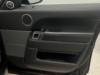 Land Rover Range Rover Sport 2016 3.0 SDV6 Autobiography-thumb-10