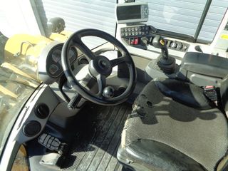 Φορτωτής Με Λάστιχα CAT 2014 938K-thumb-31