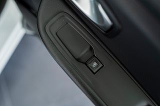 Renault Clio 2018 Authentic dci-thumb-27
