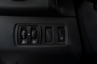Renault Clio 2018 Authentic dci-thumb-20