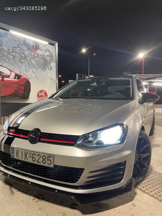 Volkswagen Golf '13