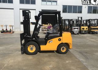 Κλαρκ REDDOT Forklift 2500kg-thumb-1