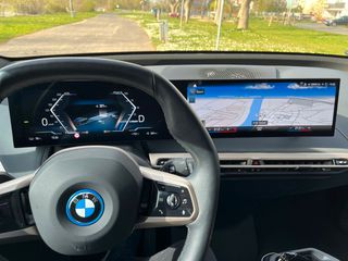 Bmw iX 2023 M60 i M Sport Pro Paket Panorama Sky Lounge-thumb-6