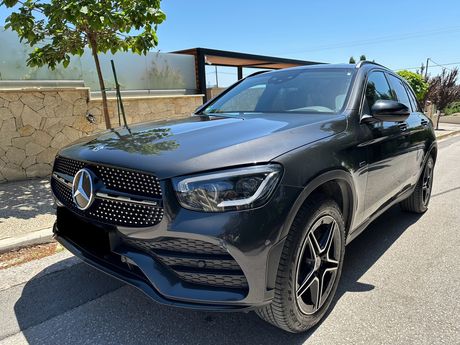 Mercedes-Benz GLC 300 '21 AMG