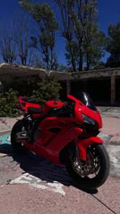 Honda CBR 1000RR '04 Fireblade