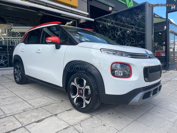 Citroen C3 Aircross '19 1.2 PURE TECH*110hp*panorama*camera*grip control* 