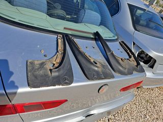 4 Γνησιοι Λασποτηρες με Κλιψς και Βιδες Mercedes W124 200E-E200