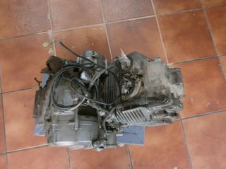 SUZUKI FREEWIND 650-ΜΟΤΕΡ-thumb-2
