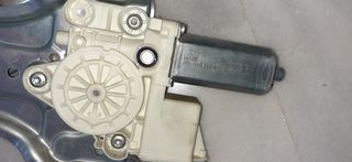 Κλειδαριές μοτερ TOYOTA AVENSIS 2004/2008-thumb-2