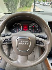 Audi Q5 '09  2.0 TFSI quattro