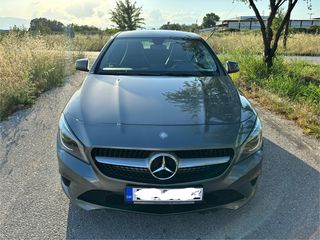 Mercedes-Benz CLA 200 '14 CLA Coupé 200 d Urban 7G-DCT