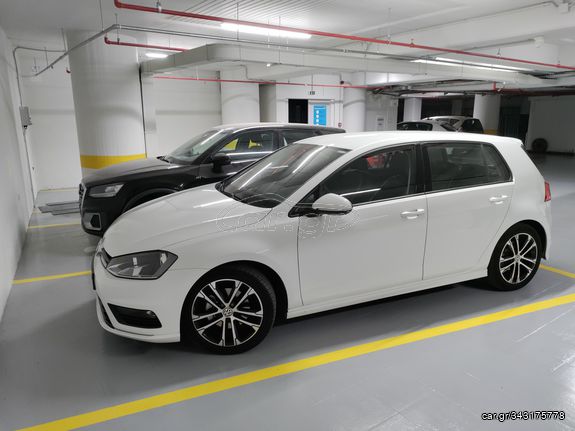 Volkswagen Golf '16 R line