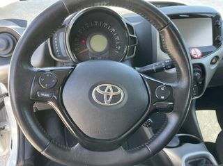 Toyota Aygo 2015-thumb-4