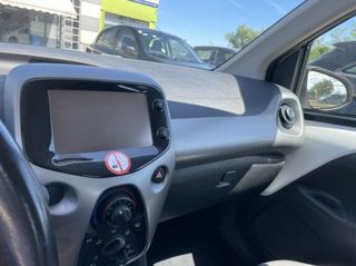Toyota Aygo 2015-thumb-5