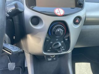 Toyota Aygo 2015-thumb-9