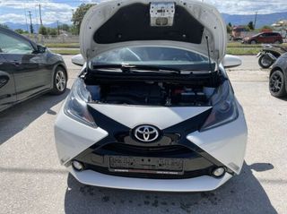 Toyota Aygo 2015-thumb-25