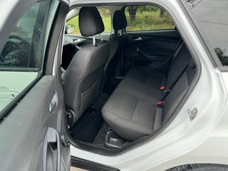 Ford Focus 2016 Ford Focus 1.0 EcoBoost Busines-thumb-21