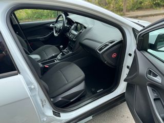 Ford Focus 2016 Ford Focus 1.0 EcoBoost Busines-thumb-31