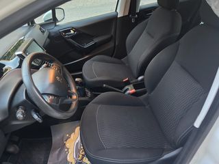 Peugeot 208 2017 BlueHDi 75 Business 1.6-thumb-10