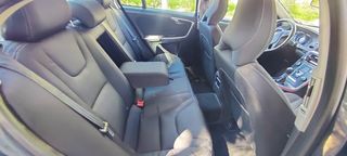 Volvo S60 2013 D2-thumb-6