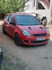 Ford Fiesta '04