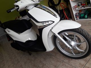 Piaggio Liberty 125 RST '24 ABS