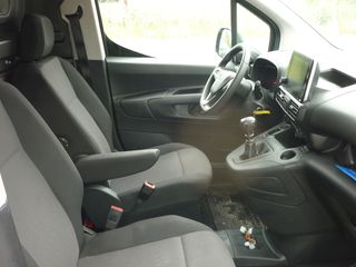 Opel Combo 2020-thumb-14