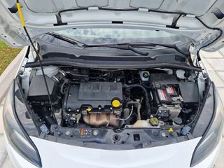 Opel Corsa 2017-thumb-5