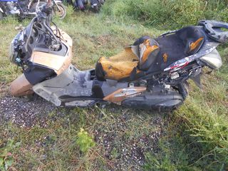 HONDA SILVER WING 600-thumb-3