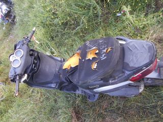 PIAGGIO BEVERLY 250I-thumb-4