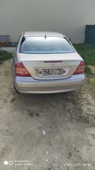 Mercedes-Benz C 200 2002 T-Modell Avantgarde-thumb-4
