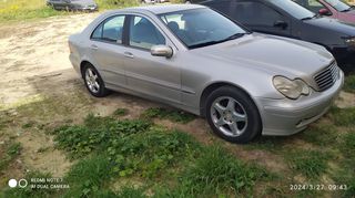 Mercedes-Benz C 200 2002 T-Modell Avantgarde-thumb-5