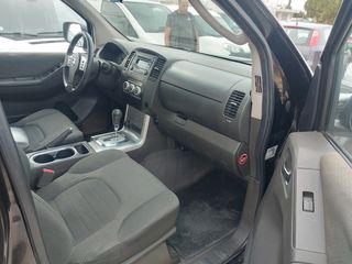 Nissan Navara 2014 King Cab 2.5 dCi XE-thumb-11