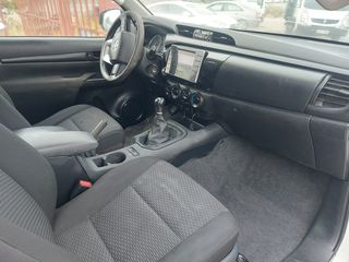 Toyota Hilux 2018 2 X 1/5 ΚΑΜΠΙΝΑ  Extra Cab 2.4 D-4D Duty Comfort 4x4-thumb-11