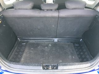 Hyundai i 20 2011-thumb-21
