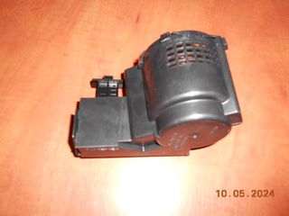 ΘΗΚΗ ΚΟΝΣΟΛΑΣ BMW Ε90 Ε91 Ε92 Ε93 ''BMW Βαμβακάς''-thumb-2