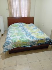 Κρεβάτι μπαούλο με στρώμα 2μ×1,6μ δύο Κόμο τινά,Κόμο και καθρεφτη