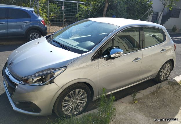 Peugeot 208 '16  1.6 BlueHDi 100 Allure