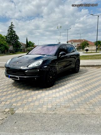 Porsche Cayenne '11