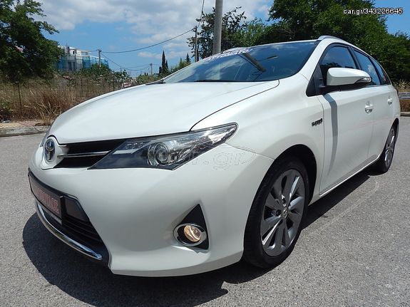 Toyota Auris '14 HYBRID LOUNGE ΑΥΤΟΜΑΤΟ NAVI 1ΧΕΡΙ CAMERA CLIMA