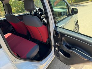 Fiat Panda 2017-thumb-26