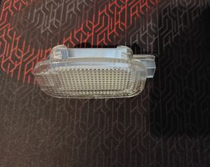 Mercedes LED για πορτ-μπαγκάζ / ντουλαπάκι