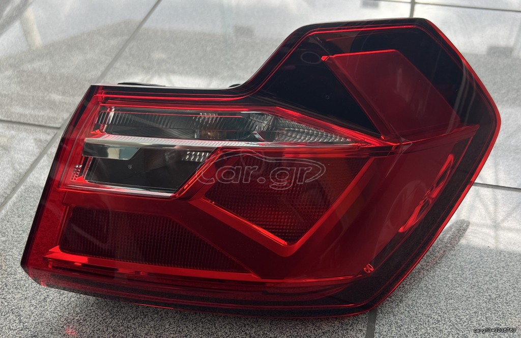 ΦΑΝΟΣ ΠΙΣΩ ΔΕΞΙΑ ΕΞΩΤΕΡΙΚΟΣ AUDI A1 2019 82A.945.070