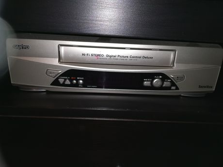 video sanyo VHR-H770EV