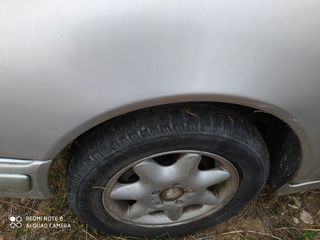 Mercedes-Benz E 250 W124 '90-thumb-31