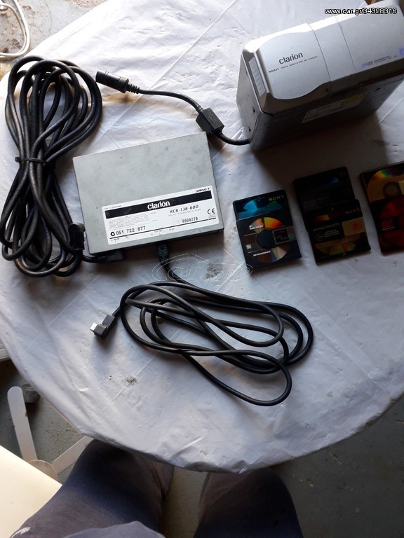 CD  6 Disc  clarion 