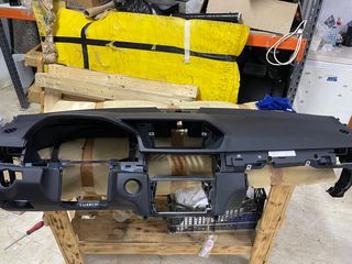 Mercedes w212-thumb-2