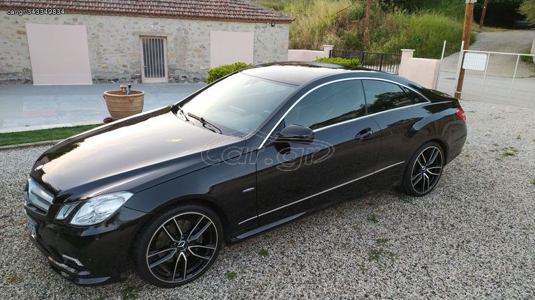 Mercedes-Benz E 250 '09  CGI BlueEFFICIENCY Avantgarde Automatic